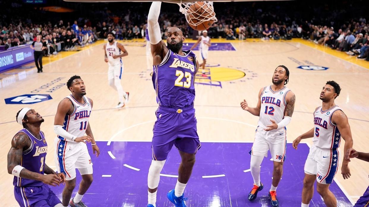188金宝博体育官方入口-詹姆斯17+10创NBA历史第1神迹，湖人逆转76人！里夫斯35+6创纪录